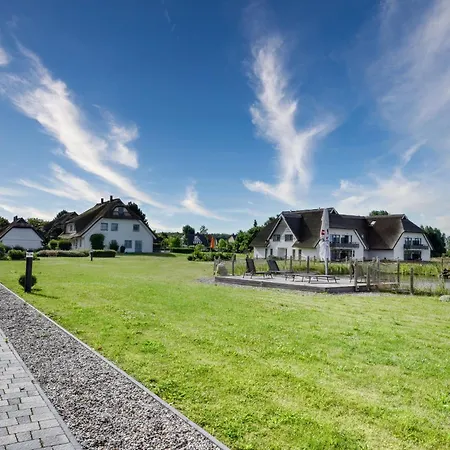 דירה Gruenfink 04 Im Wreecher Idyll Ruegen By Ruyastay פוטבוס