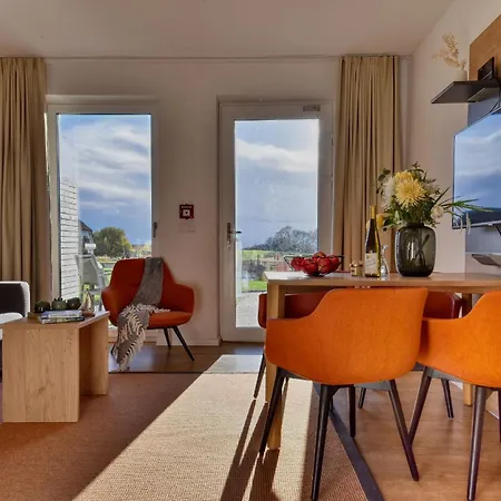 Gruenfink 04 Im Wreecher Idyll Ruegen By Ruyastay דירה פוטבוס